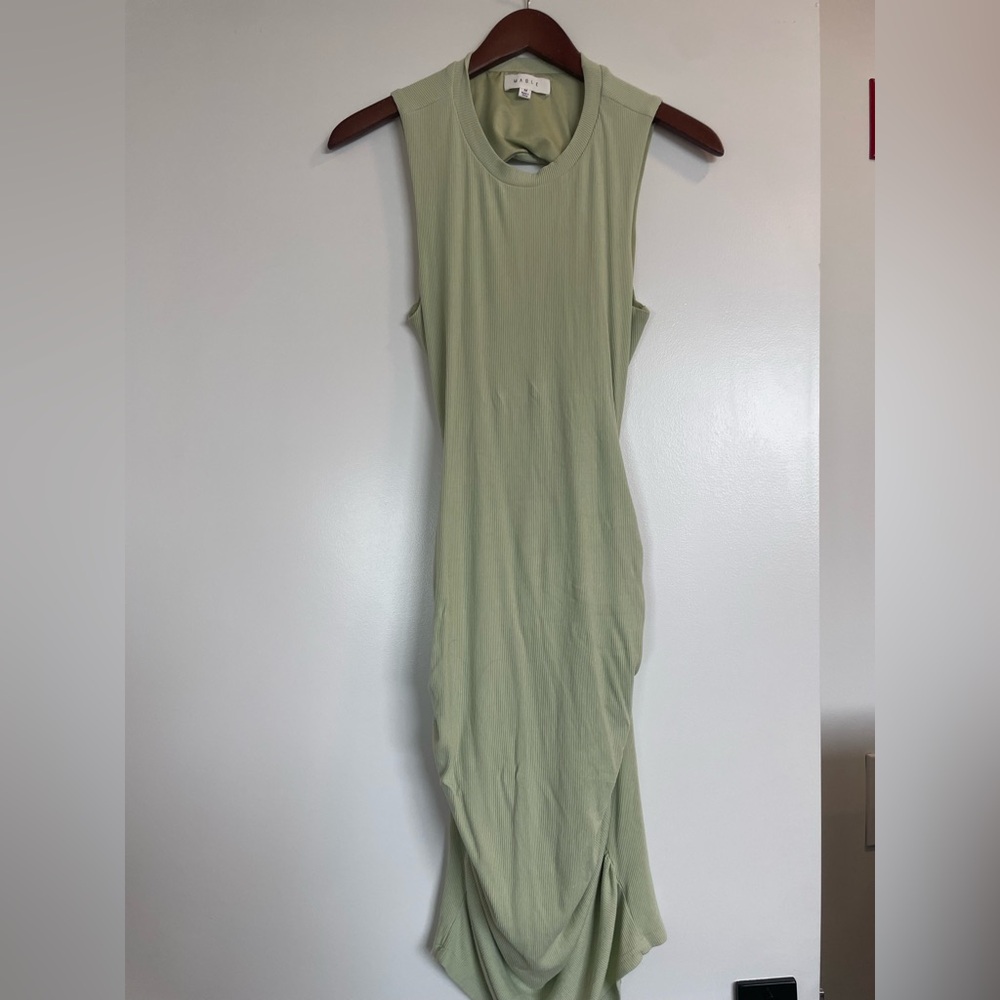 MABLE Sleeveless Light Green Midi Dress